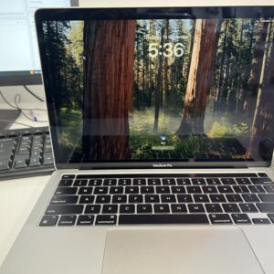 MacBook Pro (13-inch, M1, 2020)